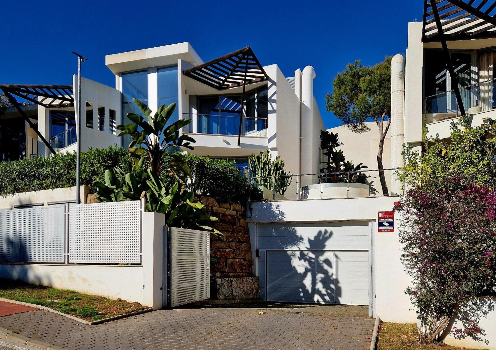 Luxurious 2 Bedroom Townhouse In Sierra Blanca Marbella Eksteriør billede